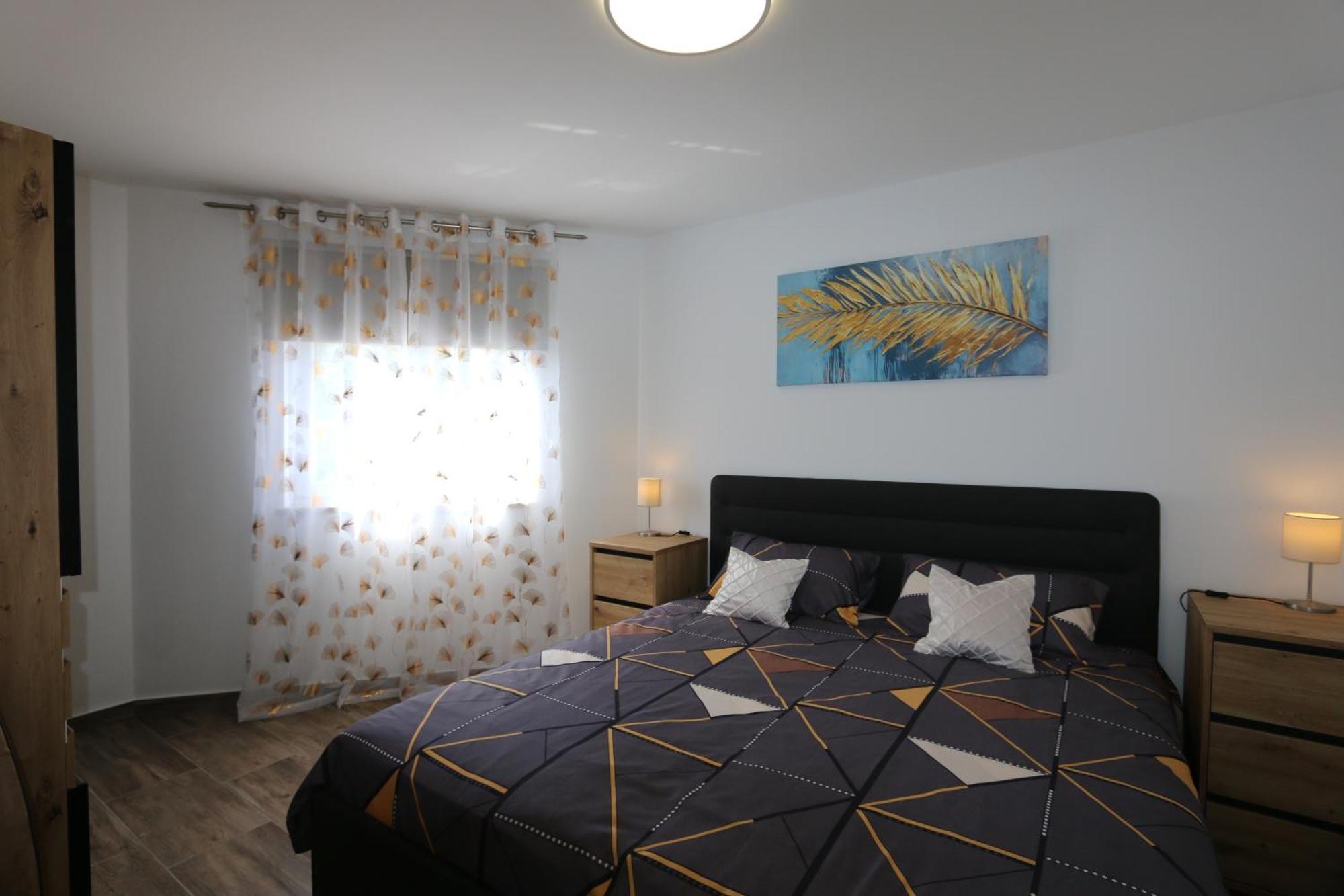 Apartments Mirjana 실로 외부 사진